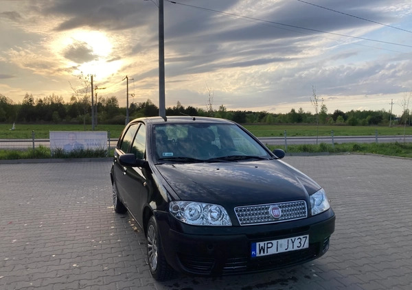 Fiat Punto cena 8500 przebieg: 210000, rok produkcji 2010 z Aleksandrów Łódzki małe 106